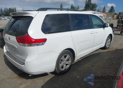 2014 Toyota Sienna Le V6 8 Passenger из США, поврежденный, VIN 5TDKK3DC3ES469578